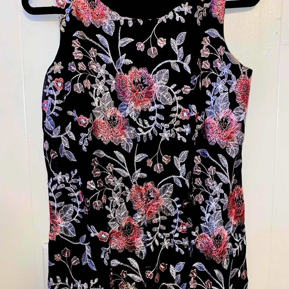 Robbie Bee Black Garment